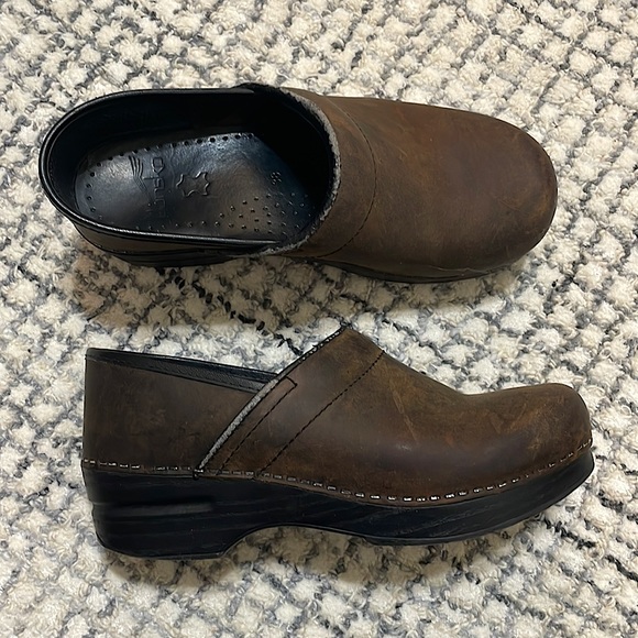 Dansko clogs size 38 - Picture 1 of 6